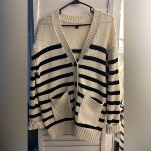 American eagle cardigan